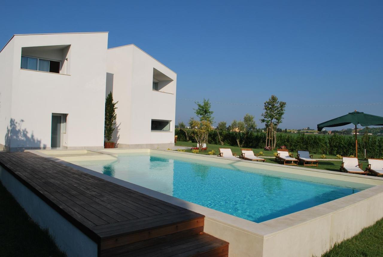 Ortopi Country Canapa House Porto Recanati Exterior photo